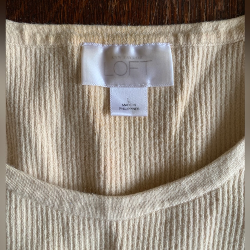 LOFT Ribbed Tank Cream Color Sz. L - Picture 5 of 5